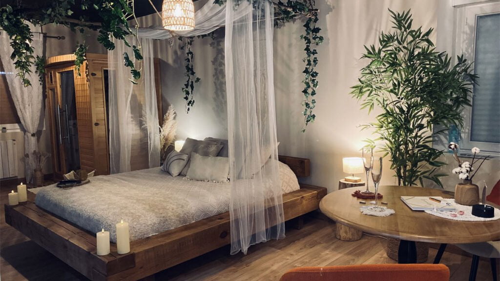 Suites Romantiques Hors Du Temps avec Sauna & Jacuzzi, escapade romantique, week-end en amoureux avec jacuzzi privatif