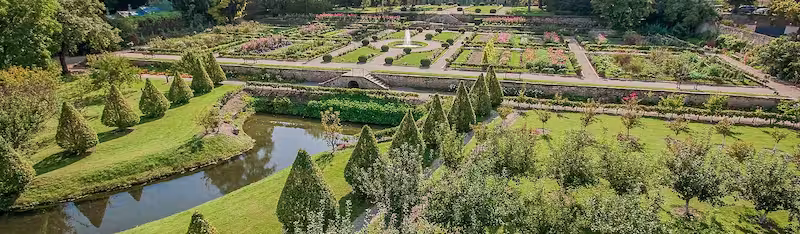 Que faire à Chantilly en Amoureux ? Le Guide Magique pour un Séjour Inoubliable