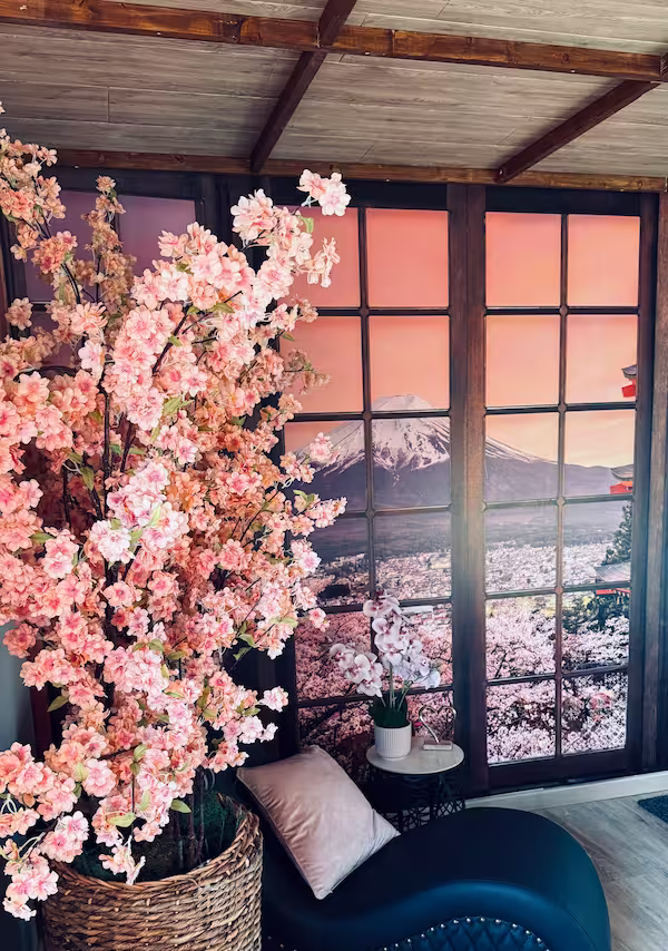 Suite Clair de Lune : Votre Échappée Romantique au Cœur du Japon