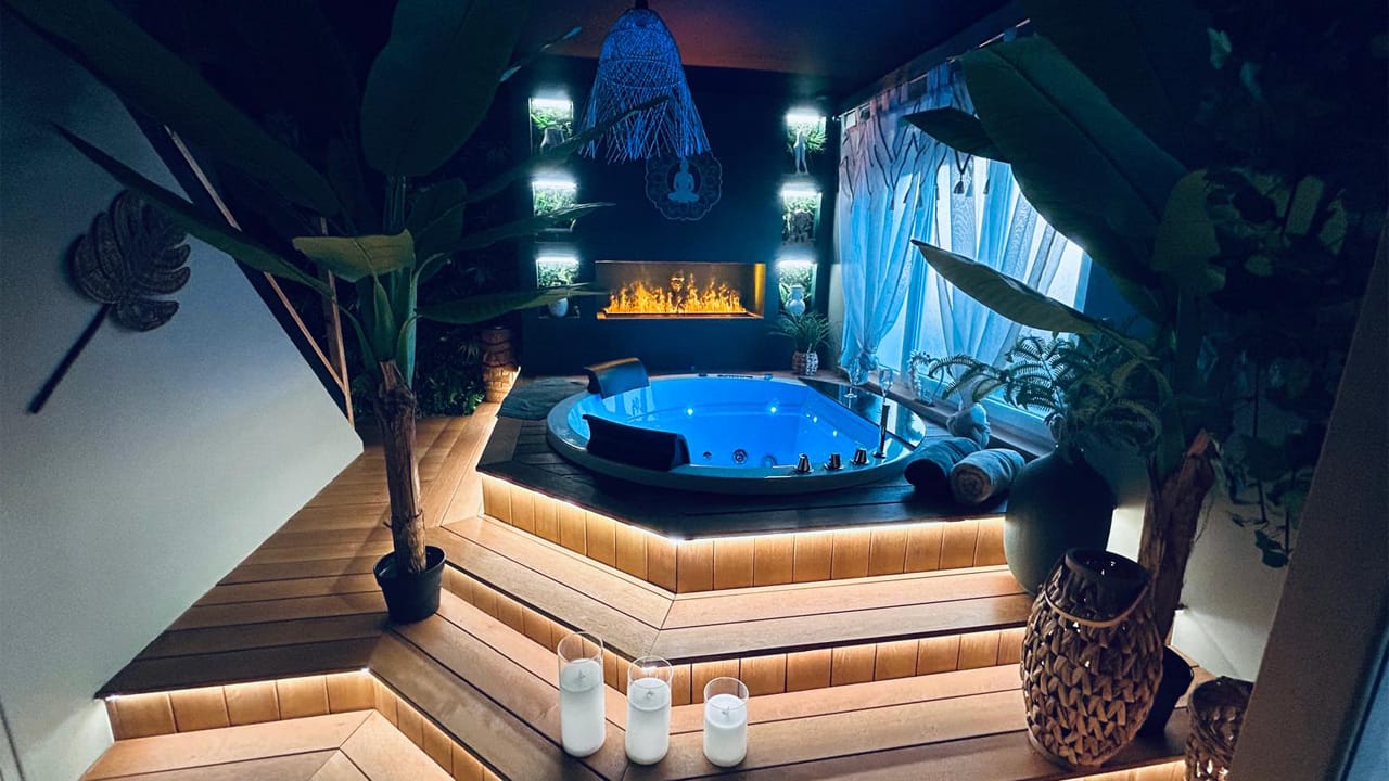 Le Nid Boisé : l'évasion romantique dans l'Oise aux accents de Bali avec sauna et douche sensorielle