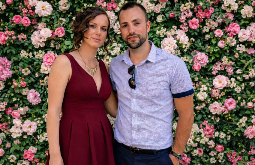 De l'amour à la vocation : comment Antoine et Jessica ont créé leur suite romantique dans l'Oise, suite romantique dans l'Oise, love room avec jacuzzi dans l'Oise, séjour en amoureux dans l'Oise, hébergement romantique Campremy, suites privatisées pour couples Oise